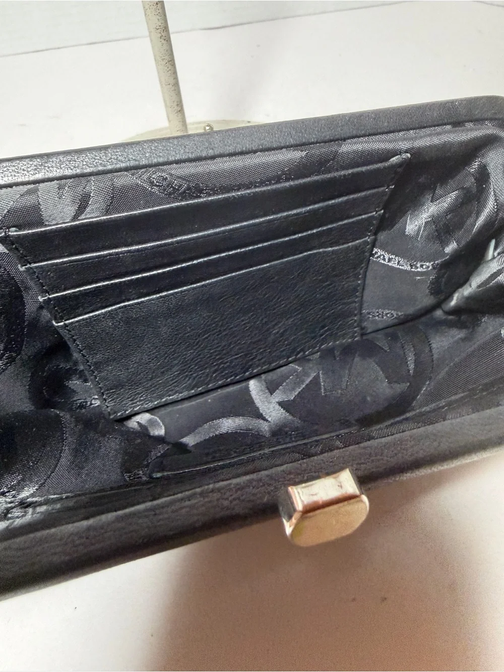 Michael Kors Satin Frame Cosmetic Clutch/wallet